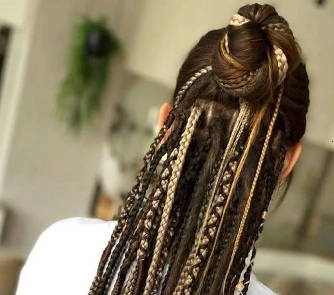 Афрозатылок - от 3000